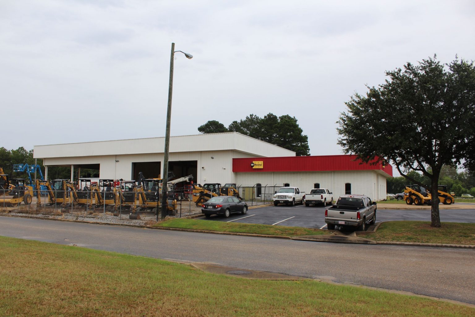 Montgomery Cat Rental Store Thompson Tractor