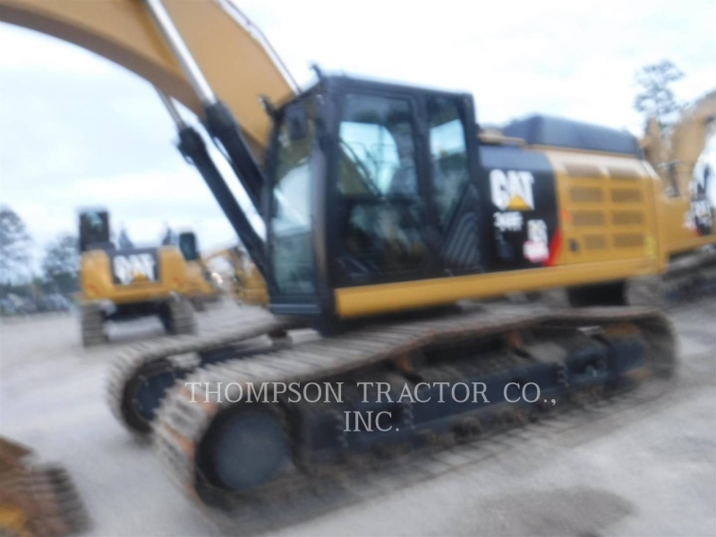 Excavators Archives - Thompson Tractor